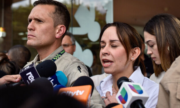 Esposa de Miguel Uribe entrega parte médico