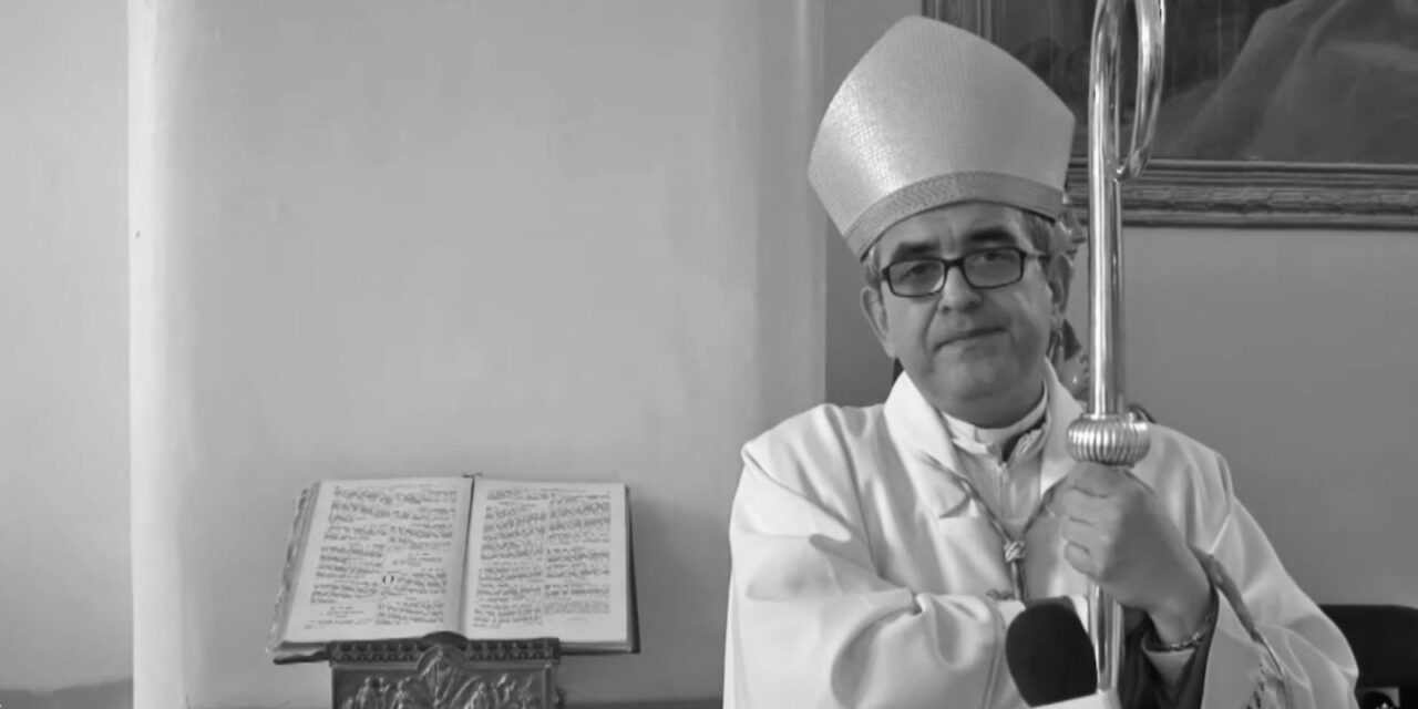 Falleció monseñor Víctor Manuel Ochoa Cadavid, exobispo de Medellín