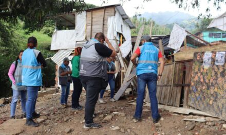 Medellín avanza en evacuación preventiva en Altavista para proteger a las familias en riesgo
