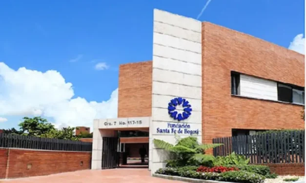 Fundación Santa Fe desmiente video de médicos que circula en redes sociales