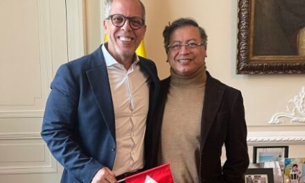 «Constituyente ya»: el mensaje de Saade tras posesionarse