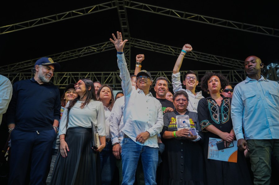 Presidente Petro lideró en Medellín movilización por la paz urbana