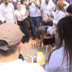 Cadena de oración en Medellín por Miguel Uribe