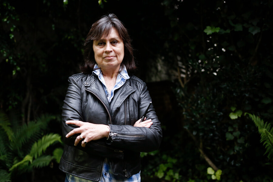 Las grandes obras de Laura Restrepo, más allá del ‘Delirio’
