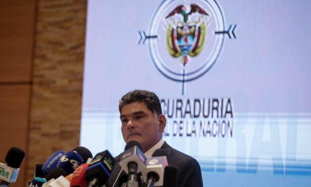 Instituto Nacional de Cancerología cancela licitación tras alertas de la Procuraduría