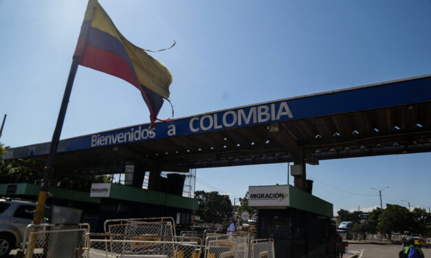 Venezuela y Colombia acuerdan zona de paz y comercio en la frontera