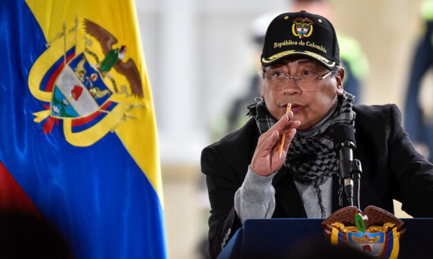 Presidente Petro anuncia nuevo remezón de ministros