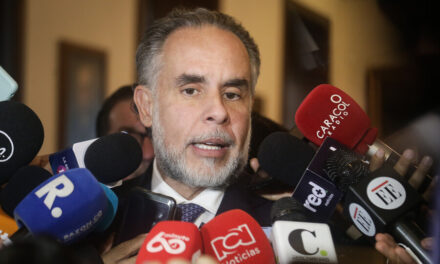 Benedetti urgió que el software de escrutinio electoral sea del estado