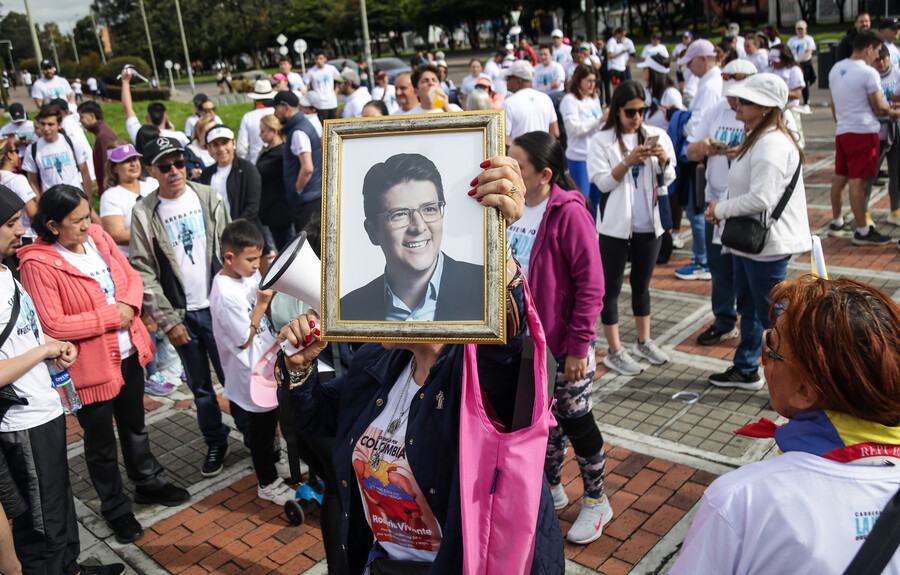 Piden cárcel para sexto implicado en atentado a Miguel Uribe