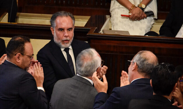 Petro anuncia cambios en su gabinete ministerial