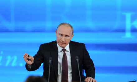 Kremlin niega haber retrasado negociaciones con Ucrania