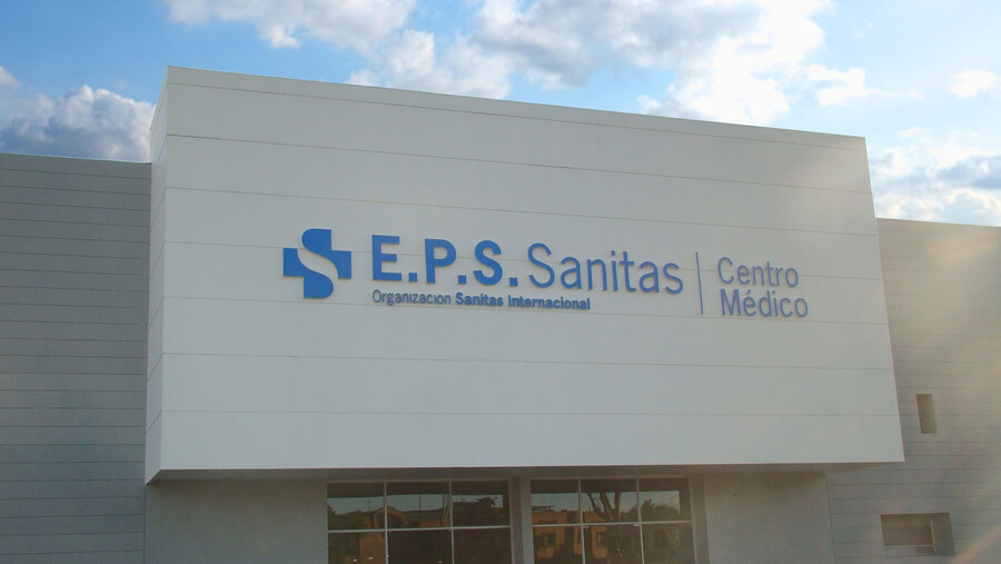 ¿En qué estado será devuelta EPS Sanitas a sus dueños?