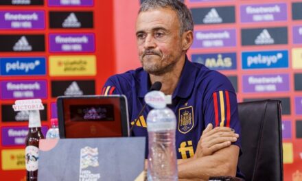 Luis Enrique asegura que solo intentaba separar a los jugadores