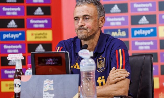 Luis Enrique asegura que solo intentaba separar a los jugadores