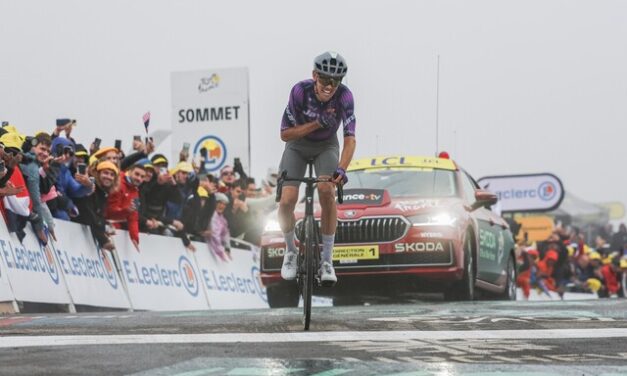 O’Connor gana etapa 18 del Tour y Pogacar amplía ventaja