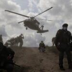 Luto en Antioquia: seis muertos deja atentado a helicóptero