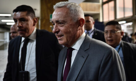 Tribunal resuelve disputa de jueces por tutela del caso Uribe
