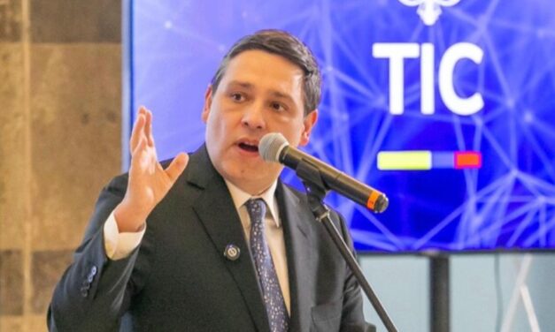 Mauricio Lizcano pide fortalecer la inteligencia de la Fuerza Pública ante ola de atentados en Colombia