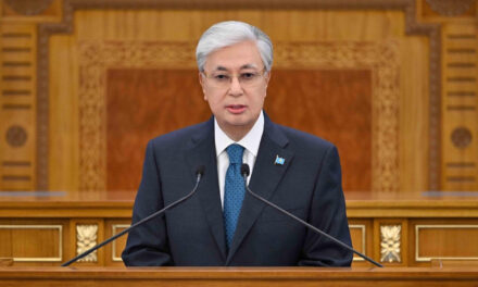 El presidente de Kazajistán propone eliminar el Senado y crear un Parlamento unicameral