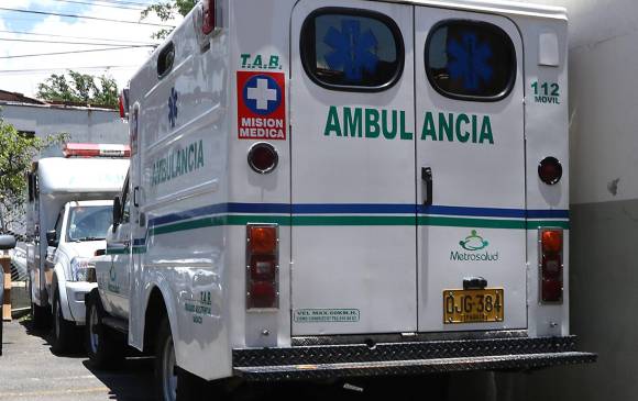 Metrosalud enfrenta denuncias por crisis asistencial y precariedad laboral