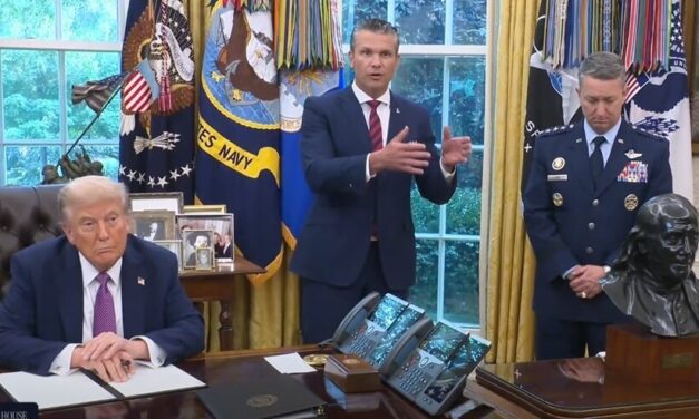 Trump autoriza despliegue militar y uso de “fuerza total” en Portland