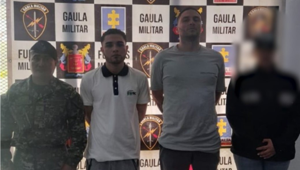 Aseguran a presuntas responsables de extorsión desde cárcel de Medellín