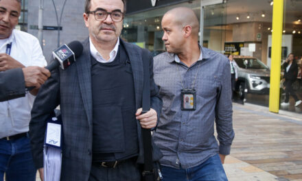 Olmedo López declara contra Berenice Bedoya en la Corte