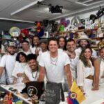 Carlos Vives continúa celebrando ‘La Tierra del Olvido’