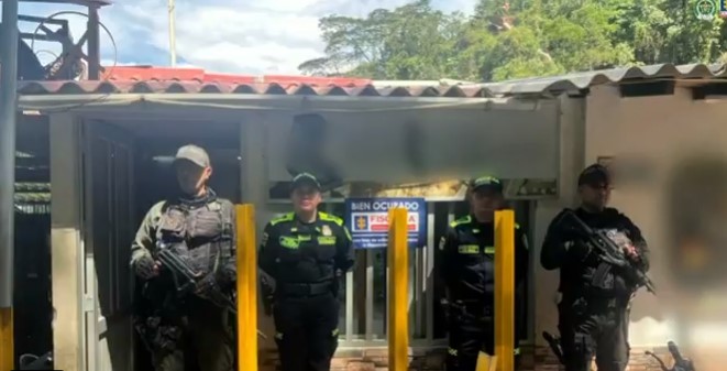 Fiscalía descubre entramado de cooperativas que blanqueaban oro ilegal en cuatro departamentos