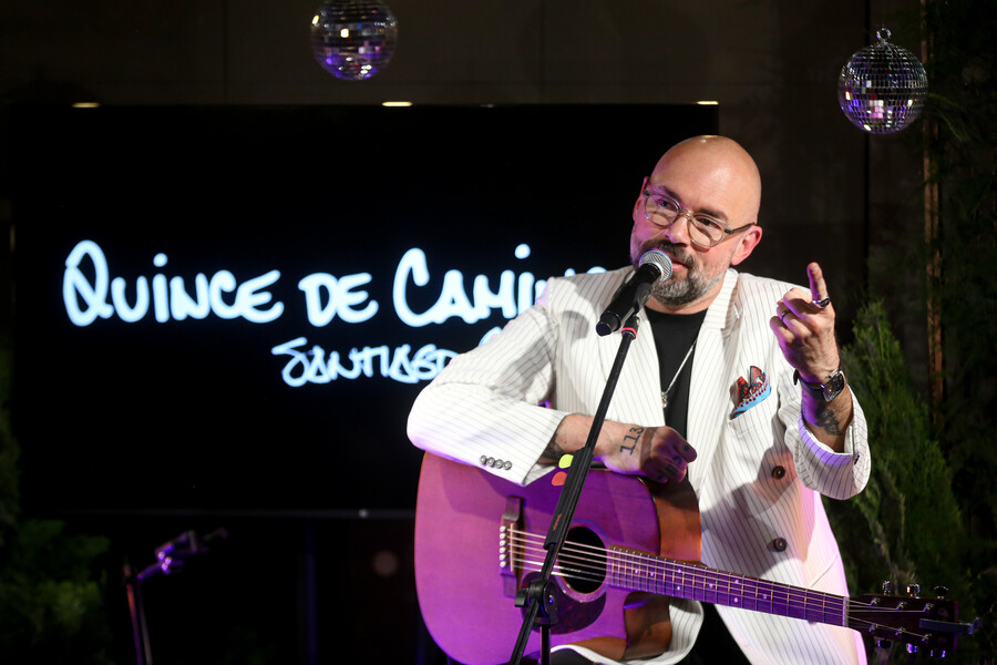 Santiago Cruz lanza su nuevo album ‘Quince de caminos’