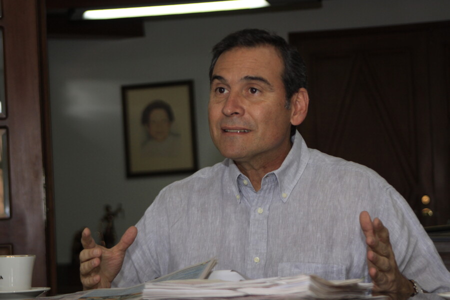 Embajador en Paraguay renuncio al cargo por un asunto de conciencia