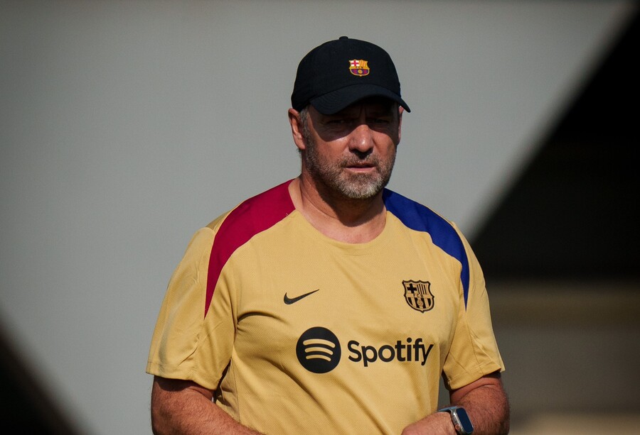 Hansi Flick: «El PSG jugo mejor pero creemos en nuestro equipo»