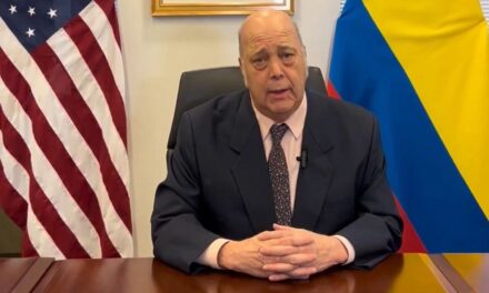 Gustavo Petro llama a consulta al embajador de Colombia en EE.UU. ante crítica situación diplomática