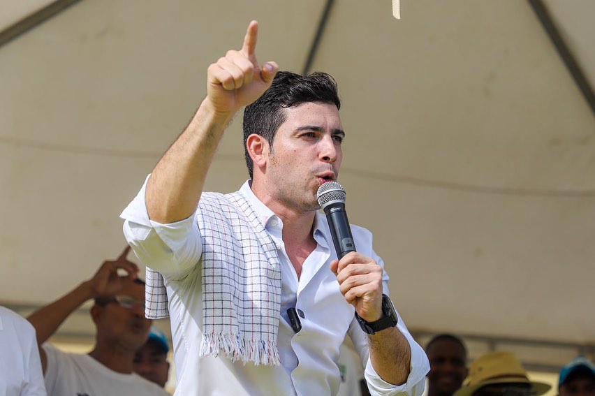 “Mandan a los perros bravos”: campaña de Quintero acusa a Bolívar y Cepeda de ataques internos en el Pacto Histórico
