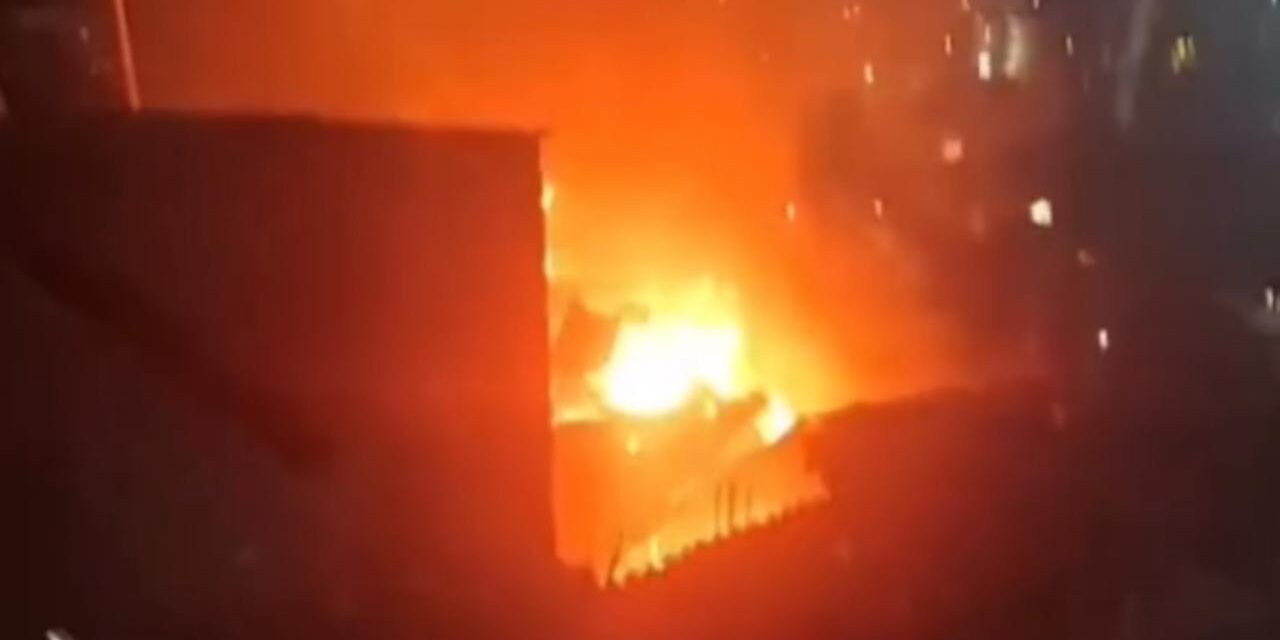 Dos incendios en Medellín dejan un muerto, cinco heridos y más de 70 personas evacuadas