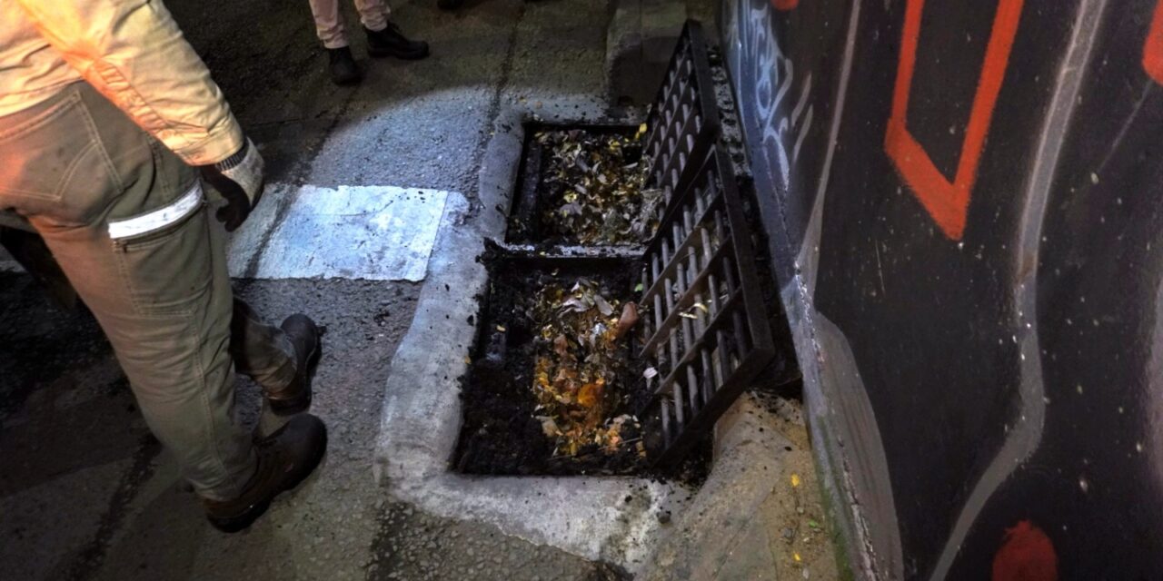 Medellín refuerza limpieza de alcantarillado para evitar inundaciones durante la temporada de lluvias