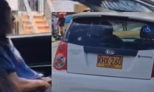 Estudiantes denuncian presunto acoso de un hombre dentro de un vehículo en Medellín