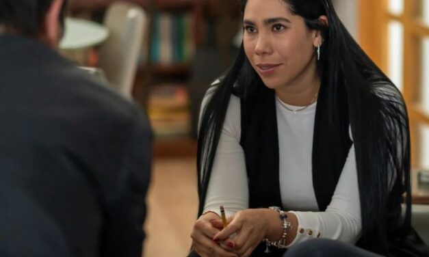 Colombia aumenta cobertura de 5G y fibra óptica según balance del Ministerio TIC