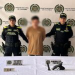 Capturan a dos hombres por porte ilegal de armas en la comuna 3 de Medellín