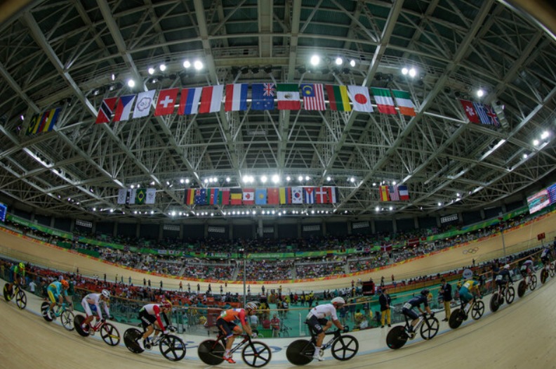 COI niega haber decidido prohibición a deportistas transgénero en categorías femeninas de los Juegos Olímpicos