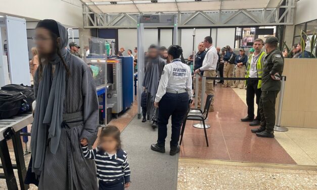 Colombia expulsa a miembros de la secta Lev Tahor