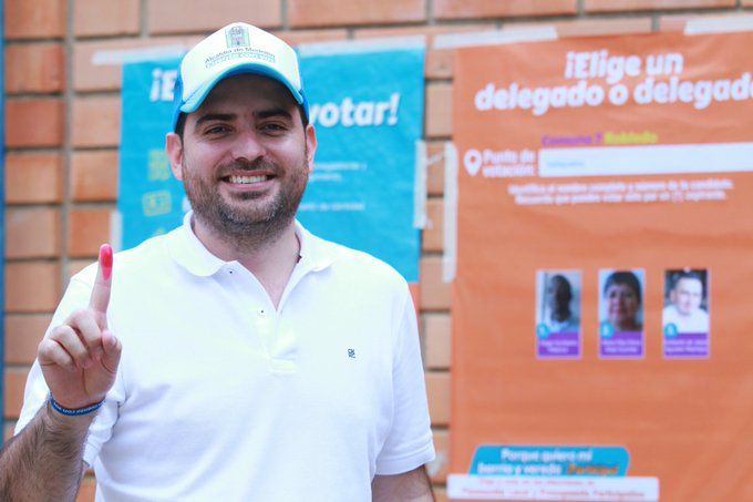 Andrés Bedoya renuncia a la Asamblea y crecen rumores de candidatura al Congreso