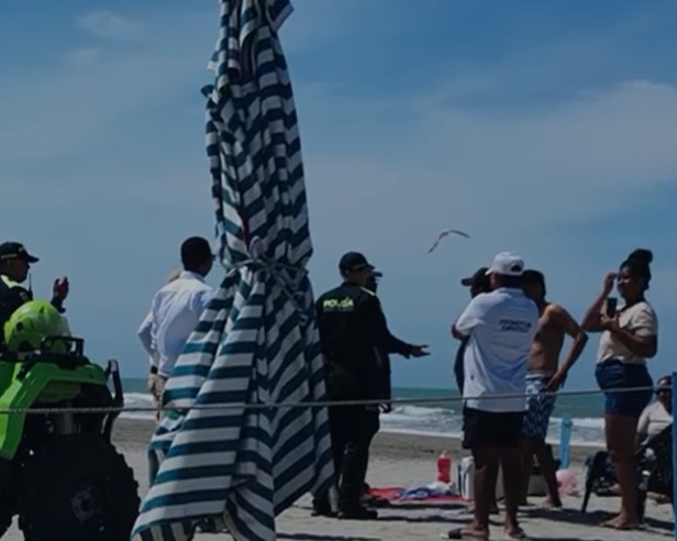 Video registra presunto desalojo de ciudadanos en playa pública de Cartagena por uso exclusivo de un hotel