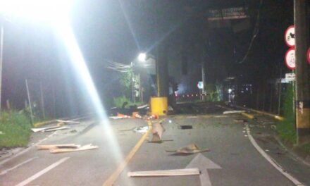 Atentado terrorista en el peaje Cabildo en Antioquia. El explosivo habría sido detonado por ELN