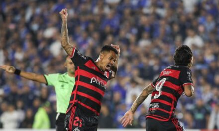 Filipe Luís renueva como entrenador de Flamengo hasta diciembre de 2027