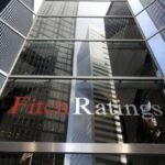 Fitch rebaja la calificación crediticia de Colombia por deterioro fiscal persistente