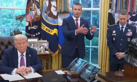 Trump no descarta una guerra con Venezuela en medio de nuevas tensiones militares