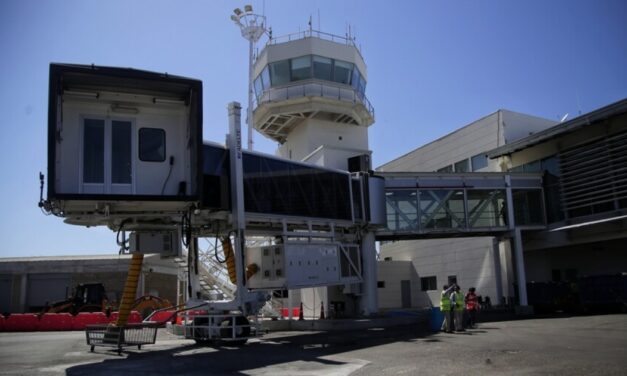 Garantizan recursos para modernización del aeropuerto de Santa Marta