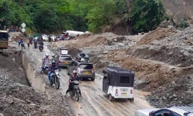 Paso a un carril en la vía Medellín – Urabá entre Dabeiba y Mutatá