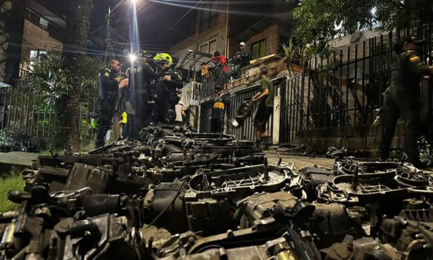 Desmantelan bodega clandestina con más de 2.000 autopartes robadas en Medellín